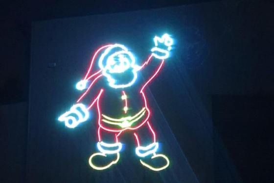 Show_laser_conte_noel