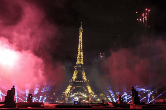 Caisse_Epargne_Show_Tour_Eiffel