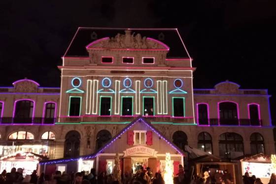 show_laser_mapping_monument_cherbourg