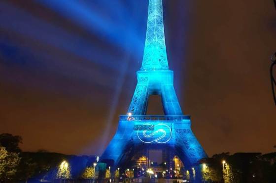 Show_laser_projection_hydro_tour_eiffel