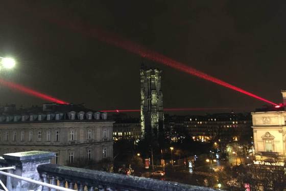 Show_laser_rouge