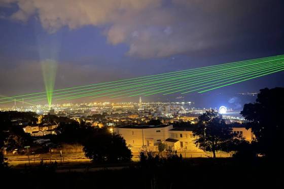 Show_signaletique_show_laser