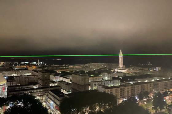 Spectacle_laser_show_volumetrique_signaletique