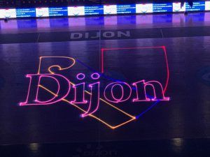 Photo of the logo of the city of Dijon projected on the ground